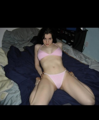 Сладкая и страстная куколка ждет своего господина. Со мной ты сможешь испытать нежность и страсть, расслабиться и забыть о проблемах. Позвони, и я сделаю твои фантазии яркой реальностью! 3861, 23 года